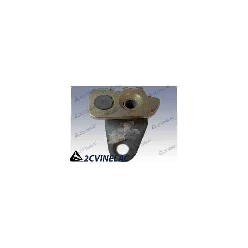 REF 4619. ENGANCHE CERRADURA TRASERA DERECHA.