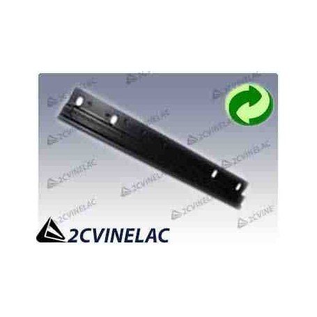 REF 4418. CARRIL CENTRAL FIJACION BANQUETA.
