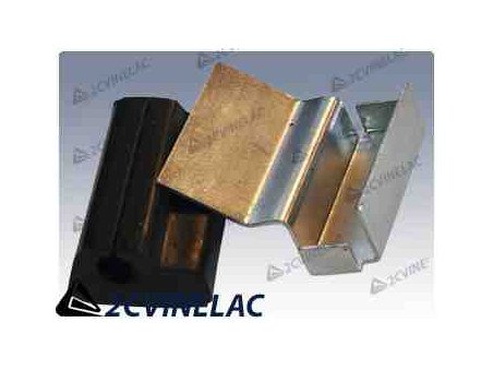 REF 769. SOPORTE + BASE GOMA PEDAL ACELERADOR M/A.