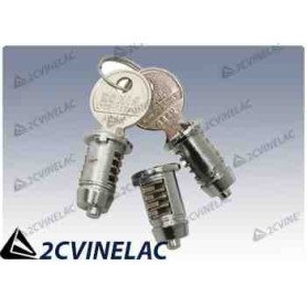 REF 432. JUEGO 3 BOMBINES CON LLAVE.