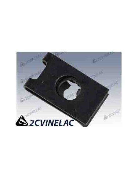 REF 835. JUEGO TUERCA/ABRAZADERA DE TORNILLO PARA PANEL DE REFRIGERADOR.