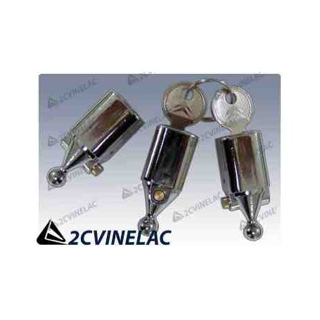 REF 3578. JUEGO 3 BOMBINES CON LLAVE DYANE.