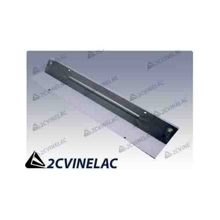 REF 3818. PLACA BAJO ASIENTO TRASERO.